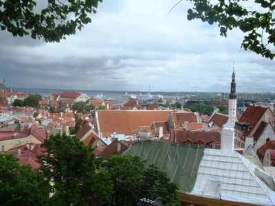 T Vue panoramique de la ville médiévale